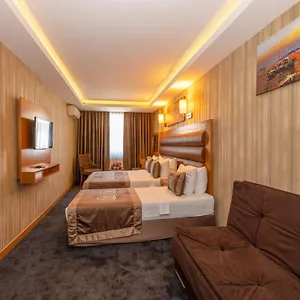 Hotel Regno ***